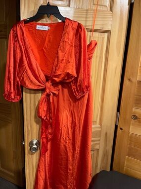 Petal & Pup Vibrant Red Satin Tie-Front Crop Blouse